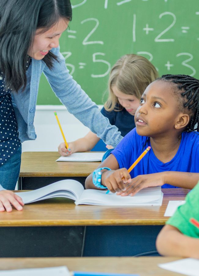 https://lightwelllearning.ca/wp-content/uploads/2025/02/kids-help-at-school.jpg
