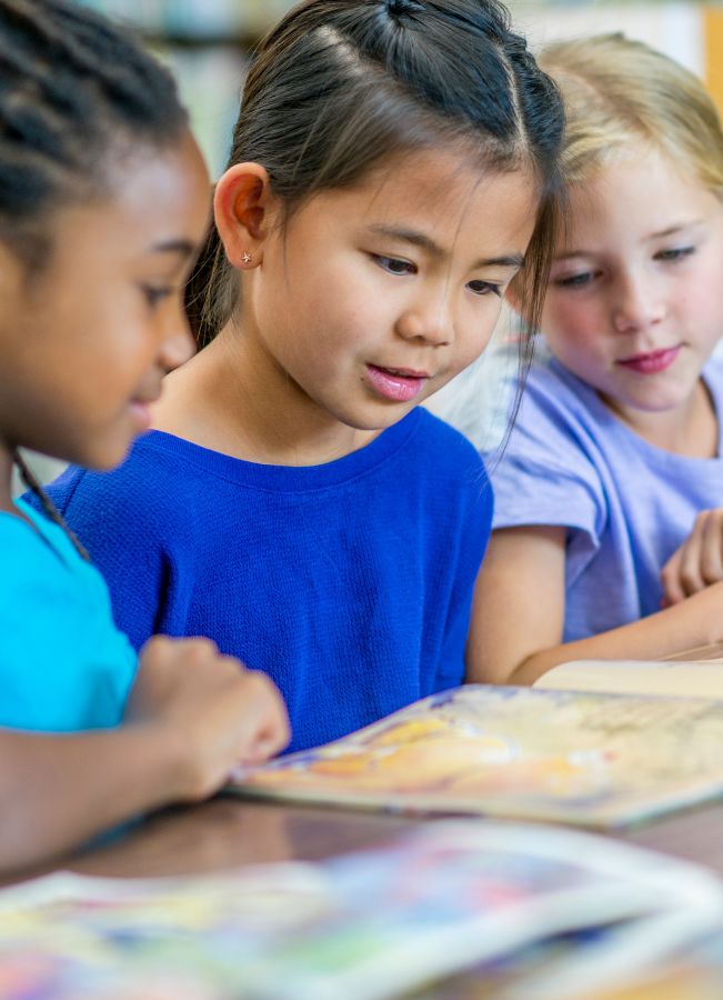 https://lightwelllearning.ca/wp-content/uploads/2026/01/three-girls-reading.jpg